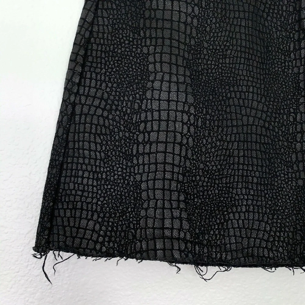 BLANKNYC Skirt Womens Size 26 Black Snake Print Coated Fray Raw Hem Mini NWT